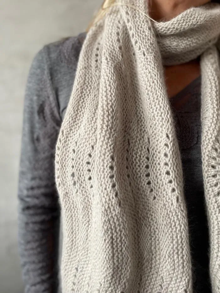 Easy Peasy scarf - 'Øguf' by Önling, No 1 knitting kit