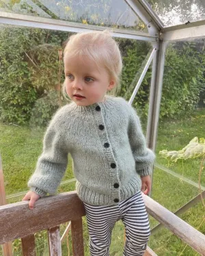 Novice Cardigan Chunky for kids by PetiteKnit, No 1   Silk mohair kit